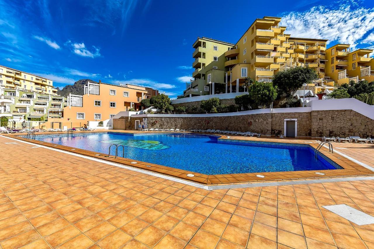 Apartment In The Orlando Complex Адехе Екстер'єр фото